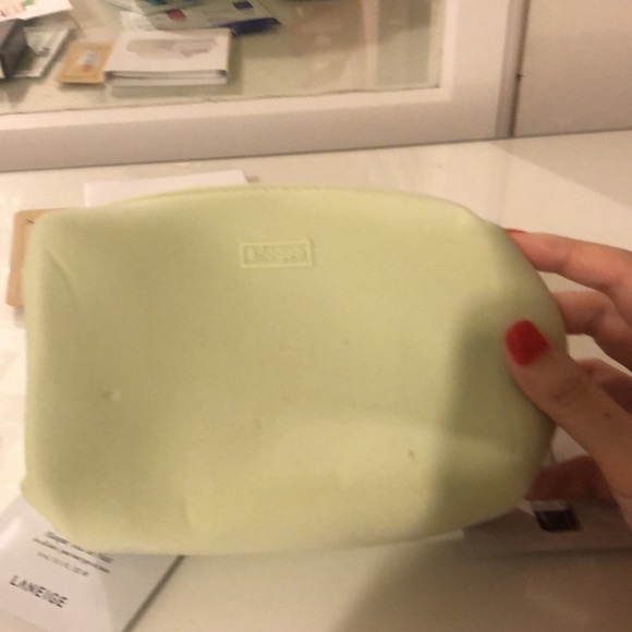 💄Brigeo Makeup bag with samples - Picture 3 of 5